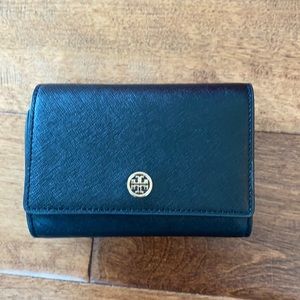 Tory Burch fold medium wallet